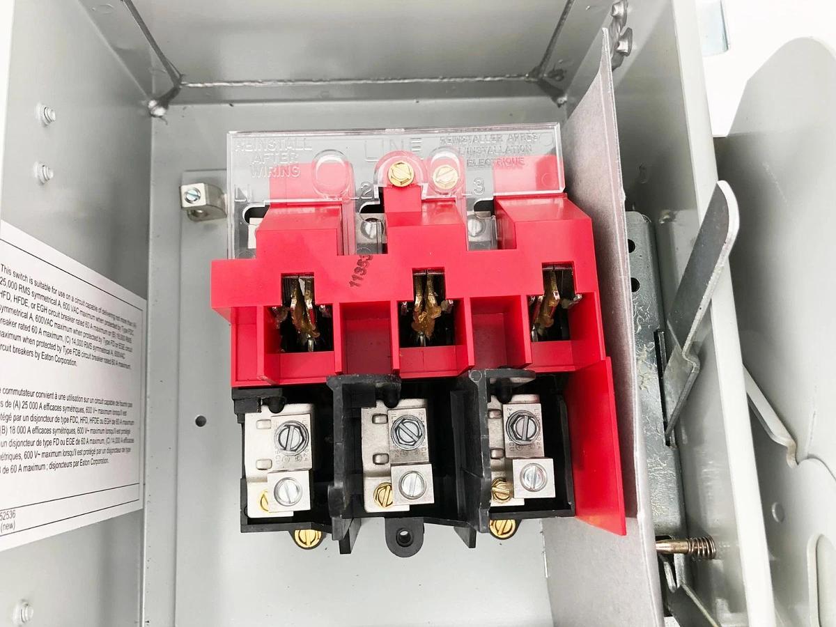 New Eaton DH362UDK Heavy Duty Safety Switch 60A 3P 600VAC 250VDC - No Box