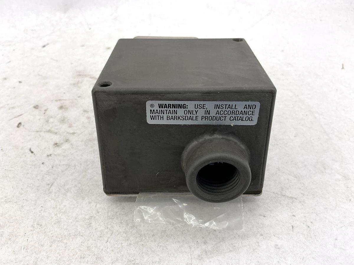 New Barksdale E1H-H90-F2 Pressure Switch 1000PSI .207-6.21 BAR 69.0 BAR 10A 600V
