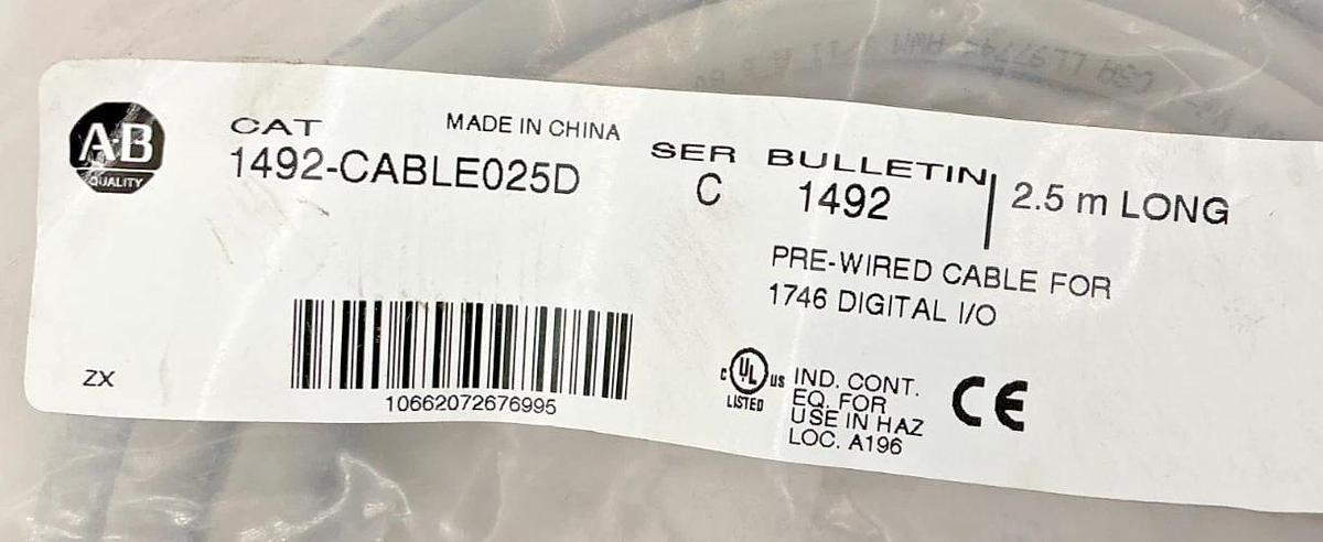 New Allen Bradley 1492-CABLE025D Ser C Pre-Wired Cable for 1746 Digital I/O 2.5m