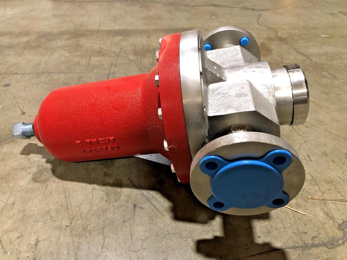 New Jordan Valve 68G Globe-Style Regulator 1-1/2" Seat B-N 316 Body 275psi Max