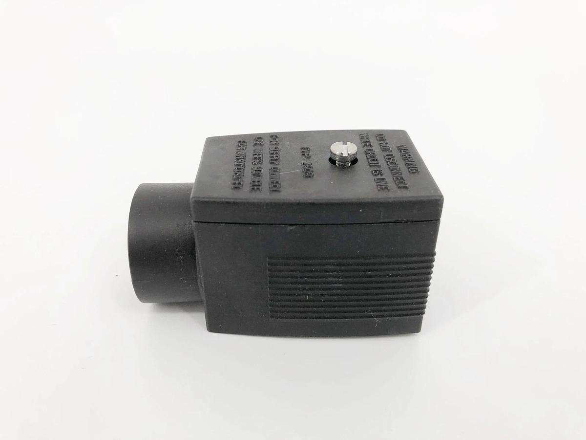 New Burkert 00137943 Solenoid Valve Connector 2509 0-250VAC/DC 6A - No Box