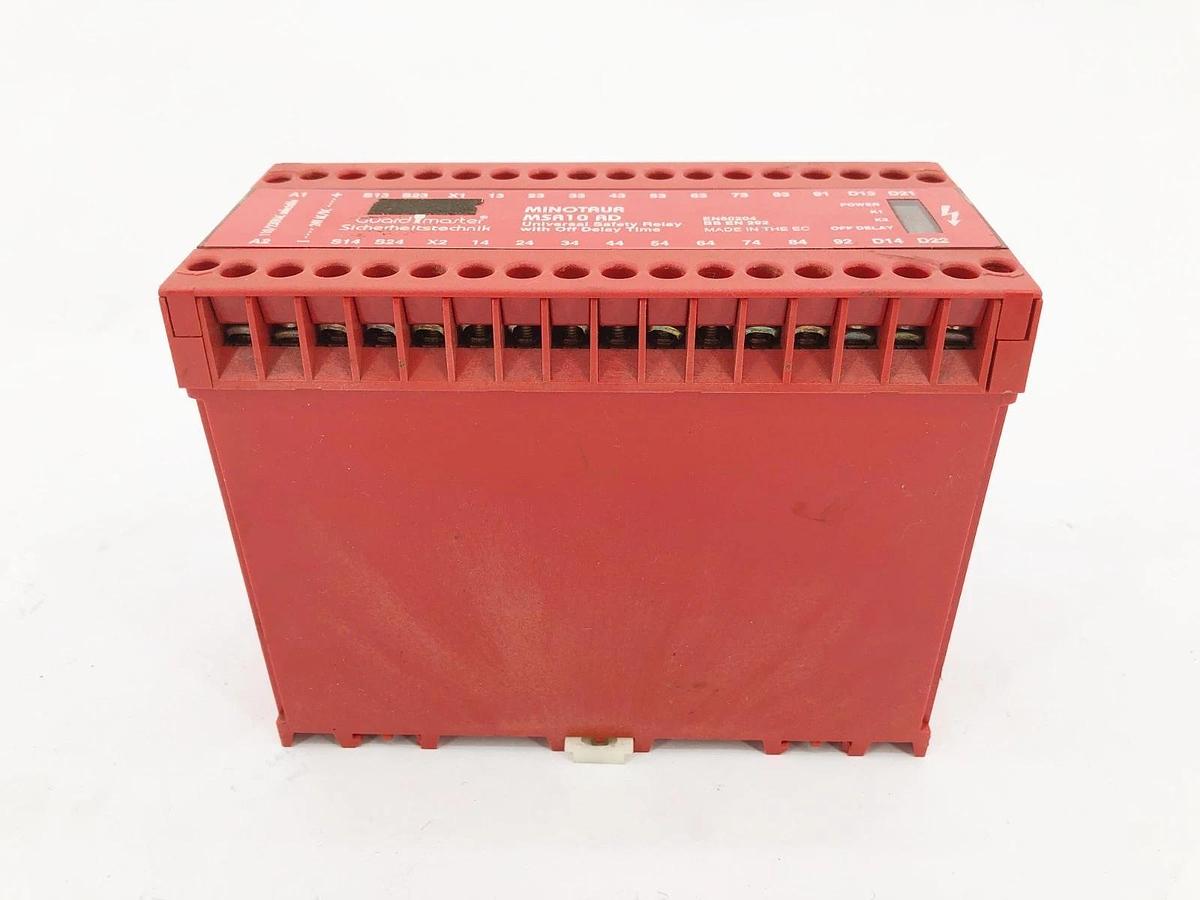 Used Allen Bradley 23029 Guardmaster Minotaur Safety Relay 24/110/240V MSR10 RD