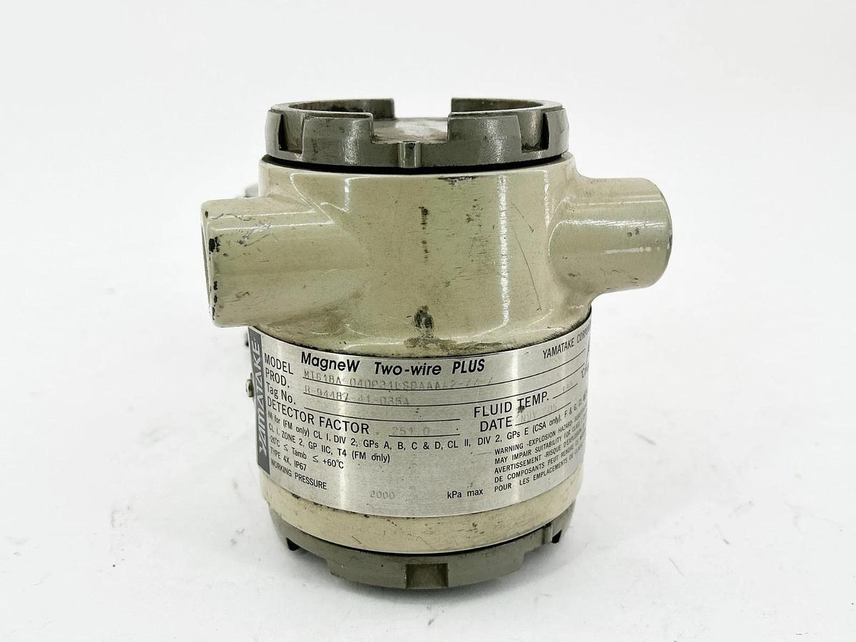 Used Azbil Yanatake MTG18A-040P21LSDAAAA2-XX-X Electromagnetic Flow Meter 2000PSI