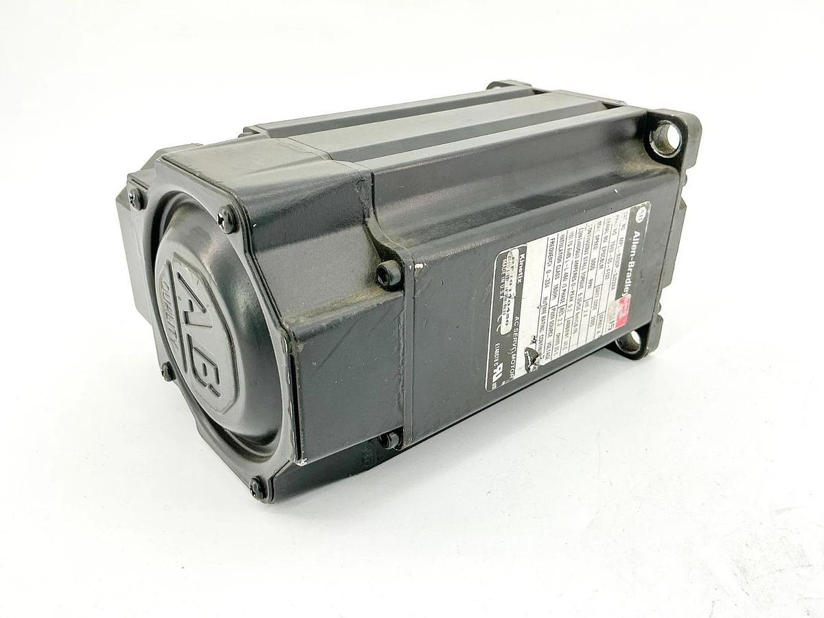 Used Allen Bradley MPL-B430P-SJ22AA Servo Motor 5000RPM 2.4KW 3PH 460V Ser.A