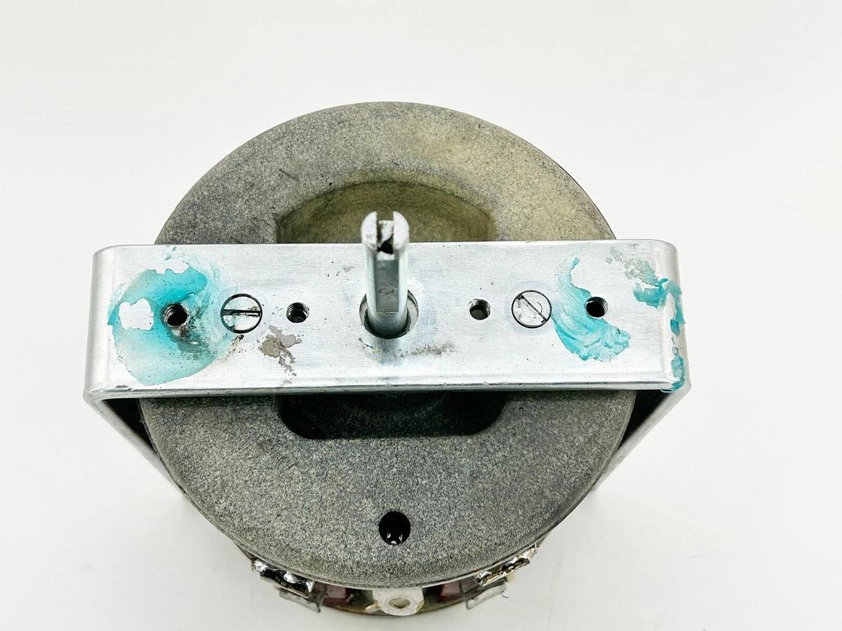 New Ohmite 63923 Potentiometer 2000OHMS 0.336AMP 1508
