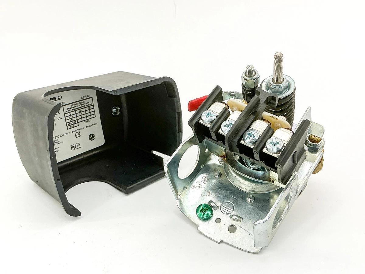 New Square D Hubbell 69JF7LY2C Pressure Switch 3PH 125PSI 600V 9013-FHG19M1XZ22