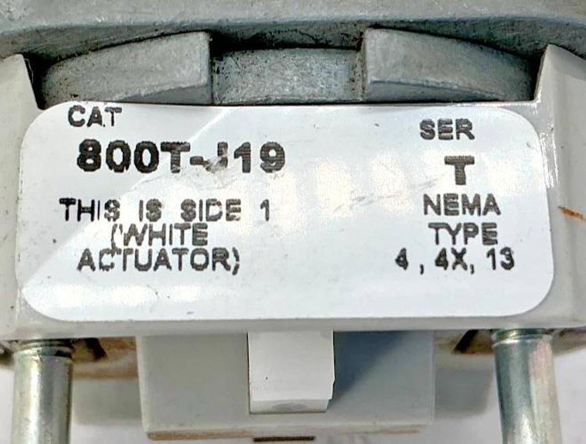 Used Allen Bradley 800T-J19 Series T Selector Switch Unit 3-Position 30mm