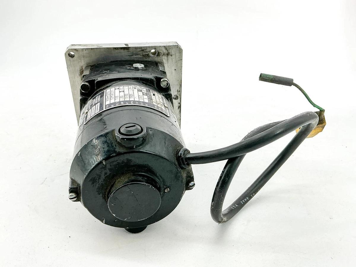 Used Bodine N28GK201I Gear Motor 115V 1725RPM 18:1 Ratio NSH-11D3
