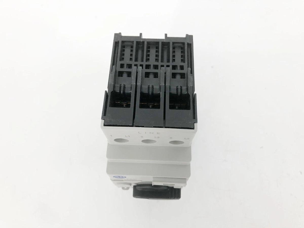 New Allen Bradley 140U-D6D3-C15 Ser. C Circuit Breaker 600Y/347V 15A 3P