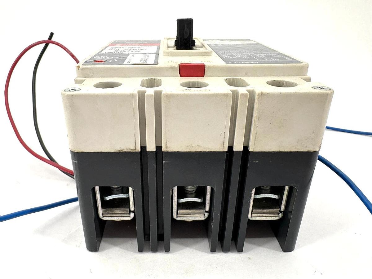 Used Cutler-Hammer HMCP030H1C 30A Circuit Breaker w/ A1X1PK Aux. Switch 3P 600VAC
