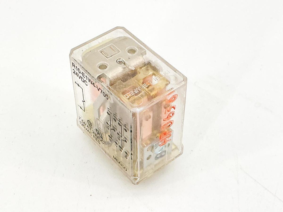 New Potter & Brumfield R10-E1W4-V700 Power Signal Relay 24VDC 7.5A