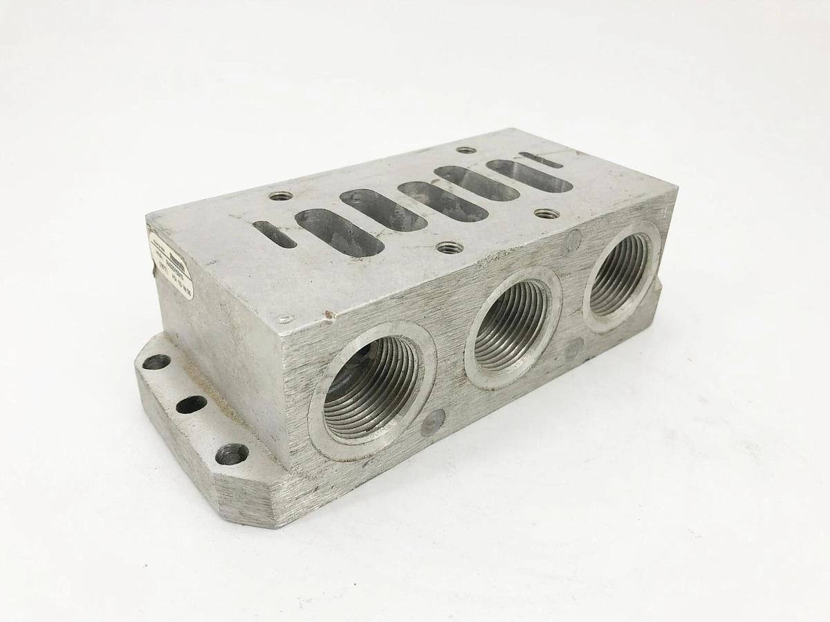 Used Rexroth R432015310 Pneumatic Valve Subplate 1" Ports