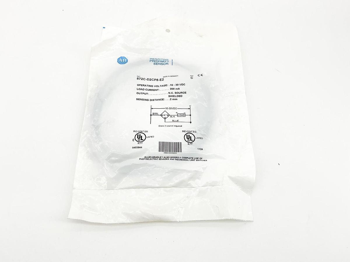 New Allen Bradley 872C-D2CP8-E2 Inductive Proximity Sensor 10-30VDC 200mA
