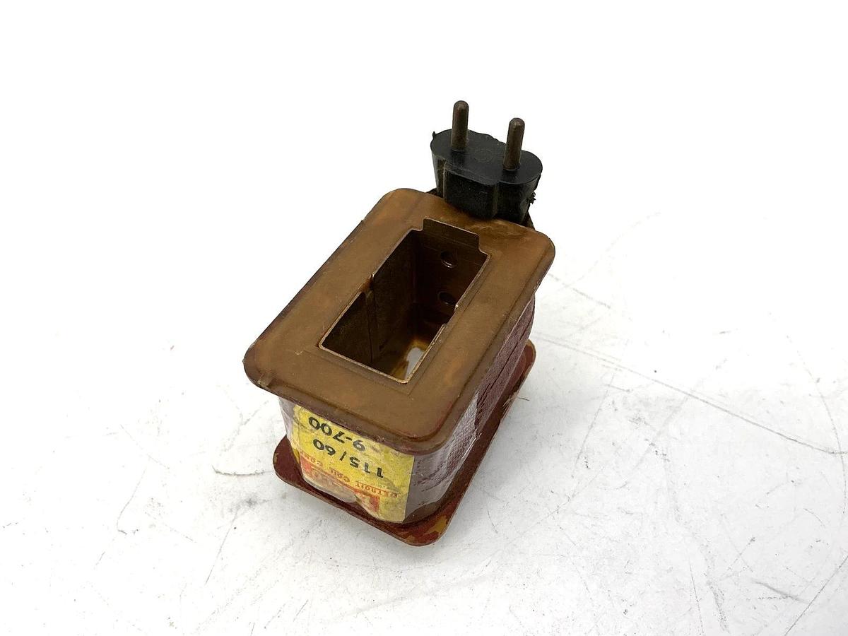 Used Decco 9-700 Coil Plug-In 2-Pin 115/60 115VAC 60HZ 9700