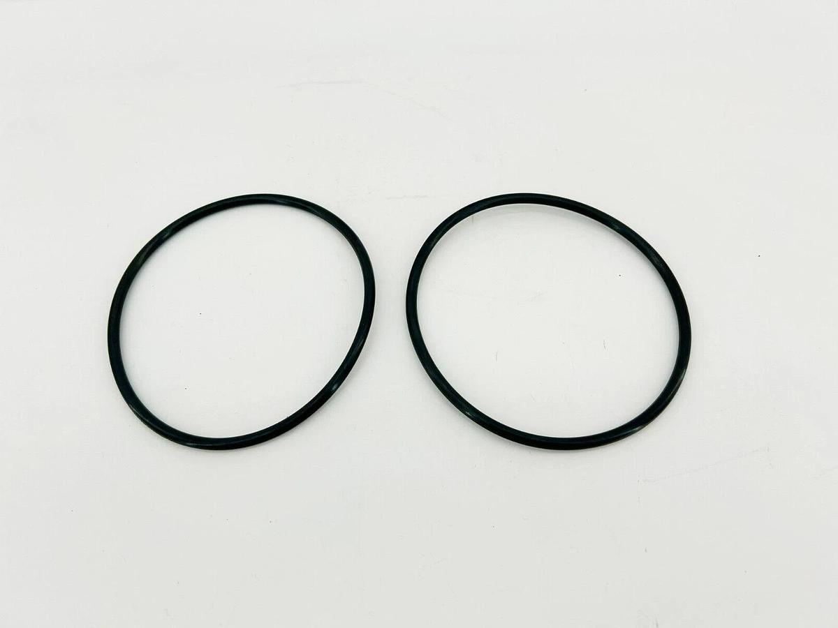 Lot of 2 New Buhler UNN-44020-328 Oil Seals 5.34x120.70 70 NBR