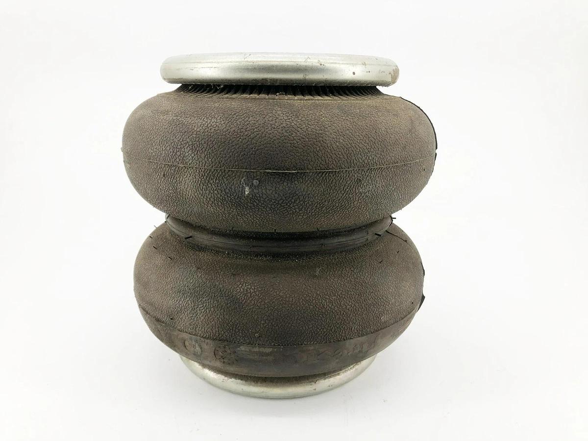 Used Firestone W01-358-7119 Double Convoluted Air Spring 3/4" NPT
