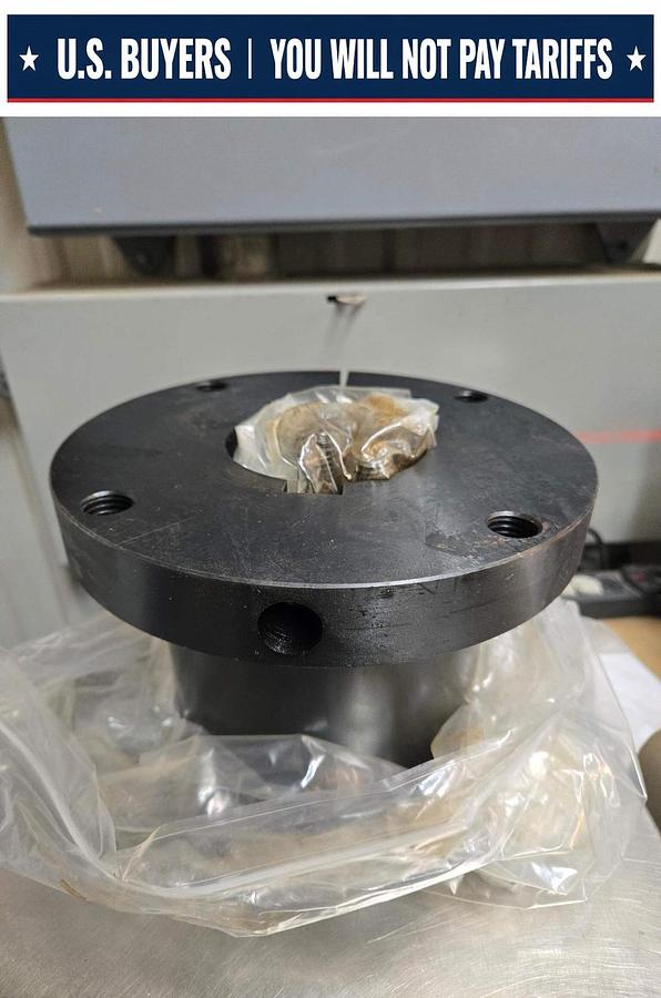 New Tsubaki 2012-1-3/8 BUSH W/KW Bushing Bore 1-3/8
