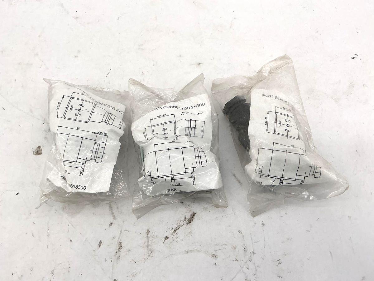 Lot of 3 New Argo Hytos 19618500 PG11 Black Connector 2+GRD