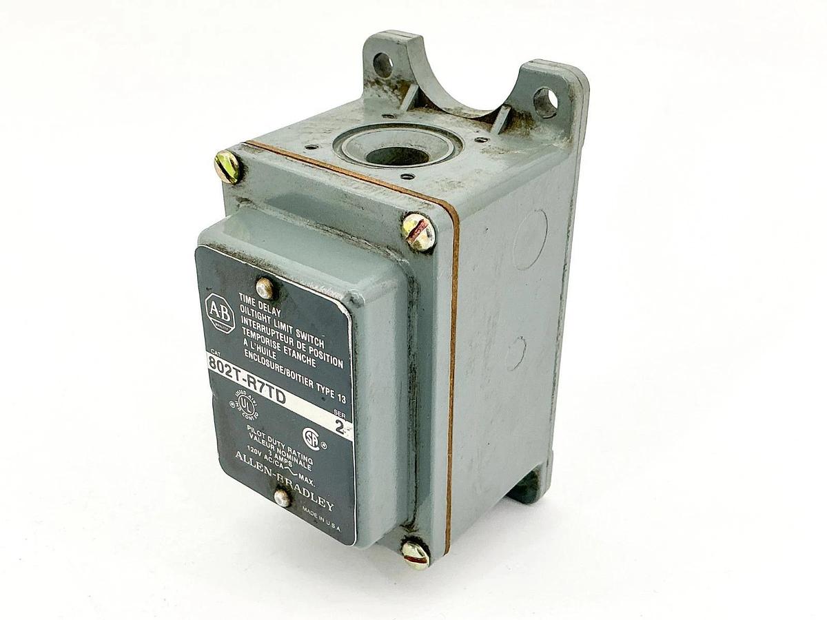 Used Allen Bradley 802T-R7TD Time Delay Oiltight Limit Switch Body Ser.2
