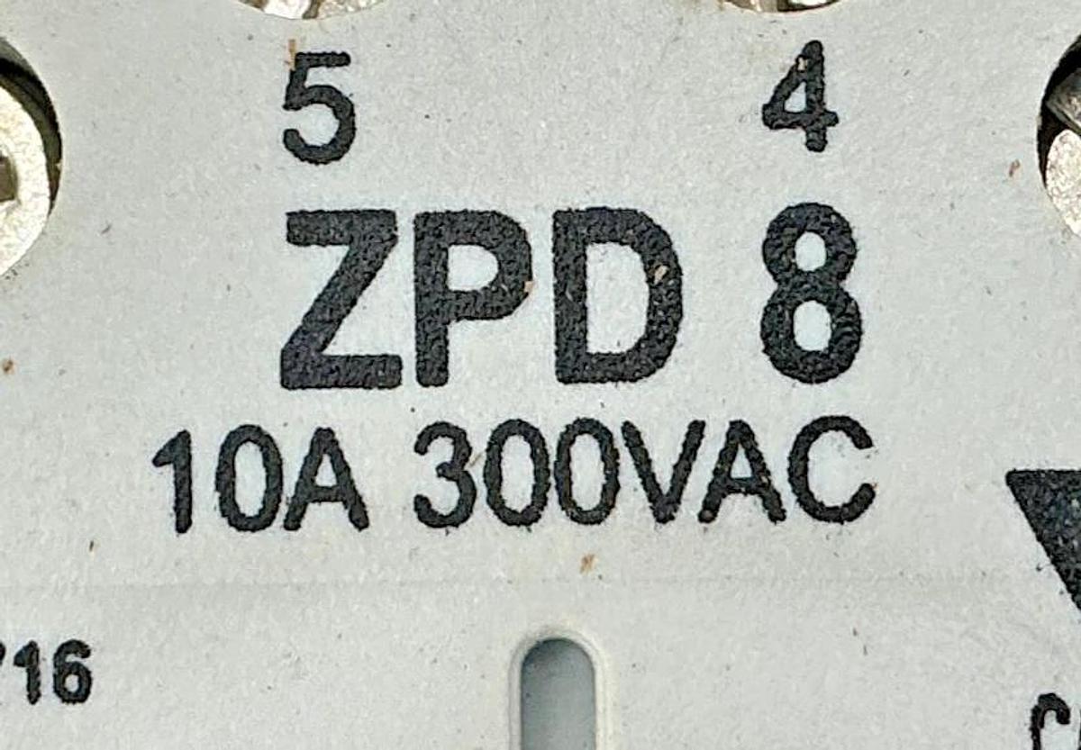 Used Lot of 3 Carlo Gavazzi ZPD-8 Relay Socket 8-Pin 10A 300VAC ZPD8