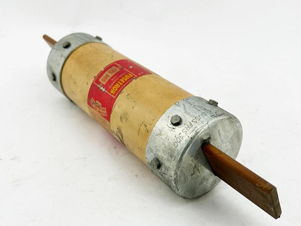 New Bussmann FRS-300 Dual Element Fuse 300A 600V Class RK5 - No Box