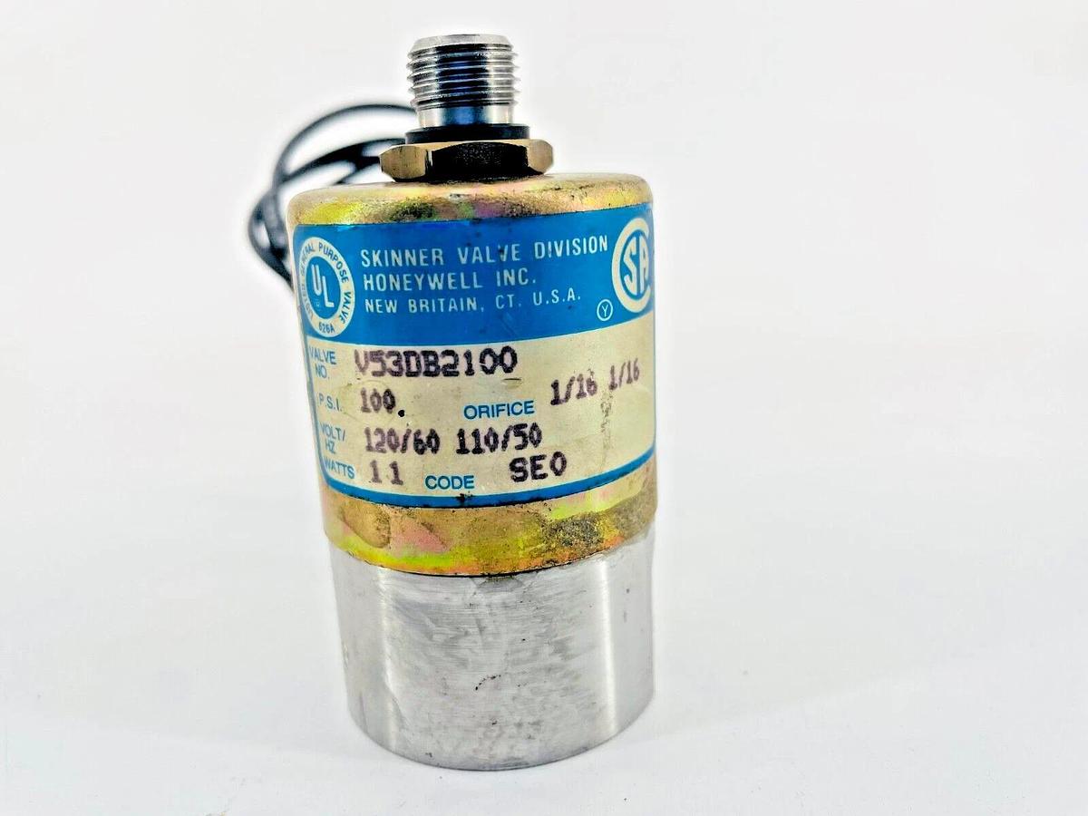 Used Skinner V53DB2100 Solenoid Valve 110/120V 11W 100PSI