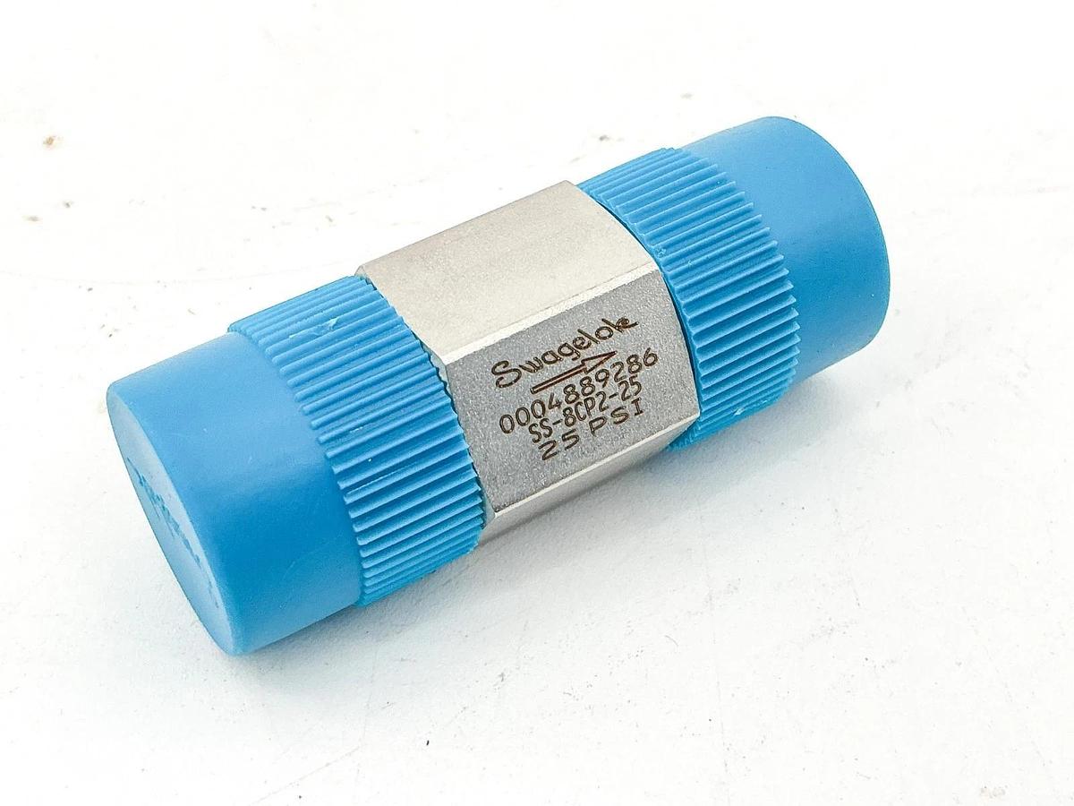 New Swagelok SS-8CP2-25 Check Valve 25PSI - No Box