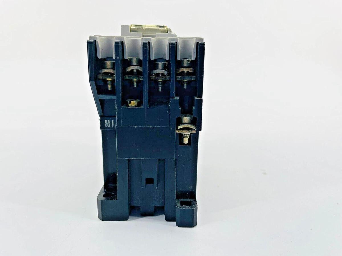 Used Allen Bradley 500-TOB94 Lighting Contactor Size 0 4P 440/480V Coil Ser B
