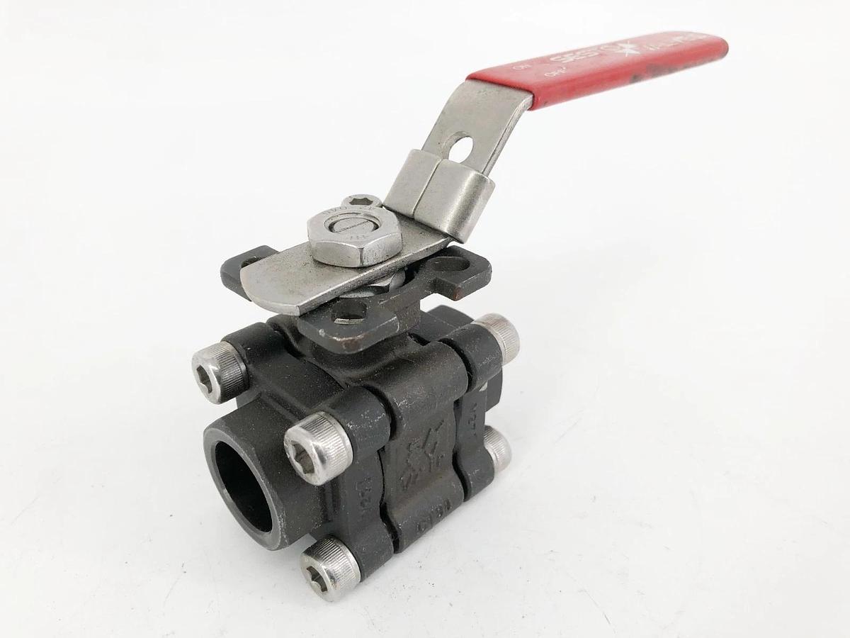 New Sesto Valves M32S-0M-C60F-L Ball Valve 1/2" 2000WOG B16.34 - No Box