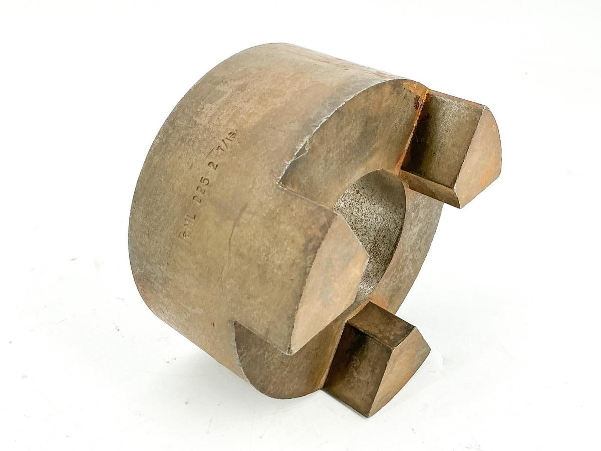 Used ML225 2-7/16 Coupling Jaw 2-7/16 Bore