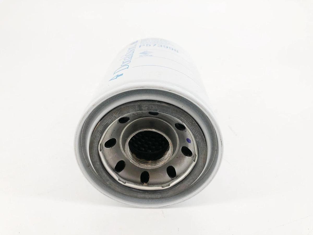 New Donaldson P573998 Spin-On Hydraulic Filter - No Box