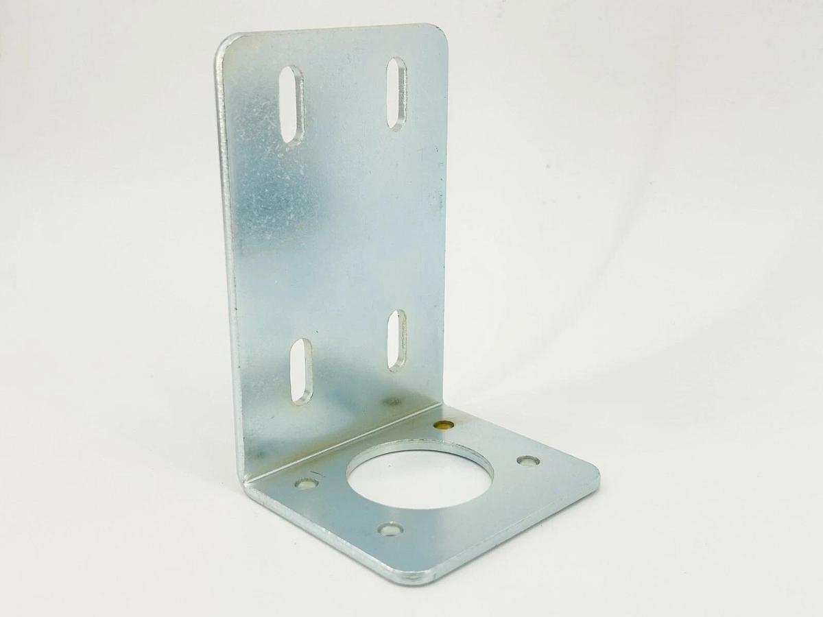 New Banner Engineering SMBLS Sensor Bracket Right Angle 26284