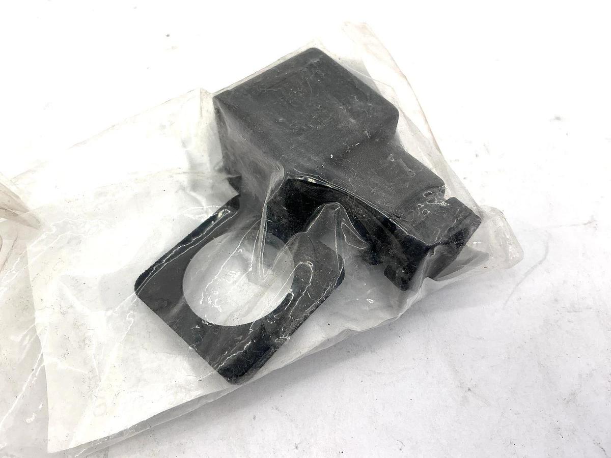 Lot of 3 New Argo Hytos 19618500 PG11 Black Connector 2+GRD