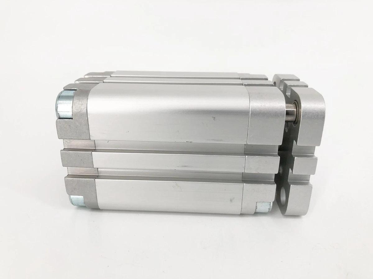 New Festo ADVUL-40-50-P-A Pneumatic Cylinder 156891 10bar - No Box