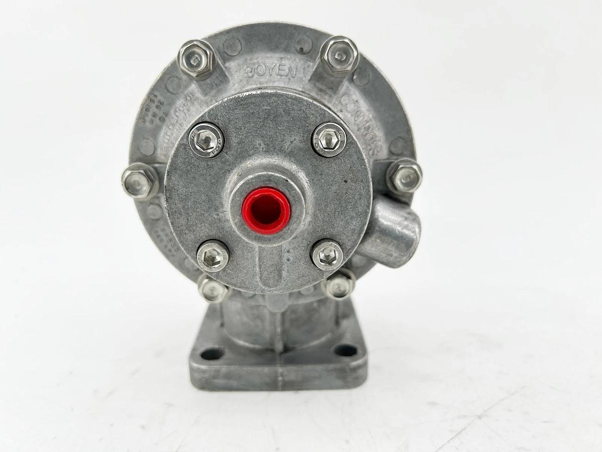 New Goyen RCA40FHX/833 Diaphragm Valve 1-1/2" NPT-WHEELABR-MODEL 4029 - No Box