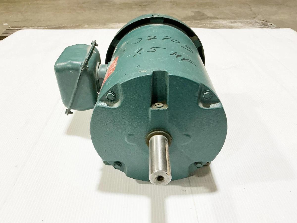 New Reliance P14X3242M-TQ Electric Motor 1.5HP 460V 3450RPM 3PH FK143T Frame