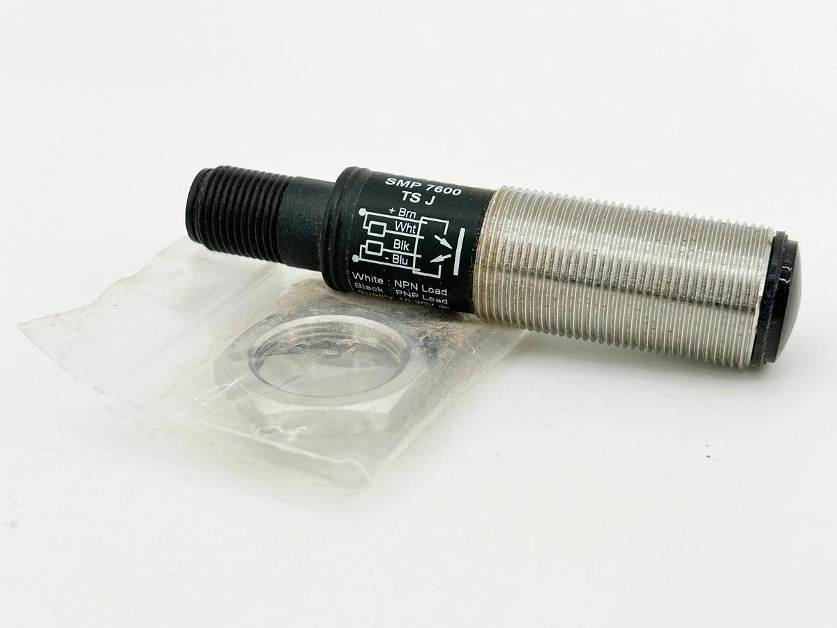 New Telco SMP-7600-TS-J Proximity Sensor 10-30VDC 120MA 4Pin M18X1 0477112300