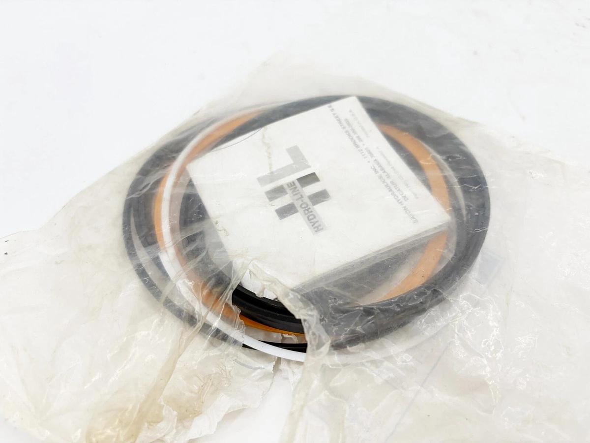 New Eaton Hydroline SKN5-660-P-36 Rod Seal Kit