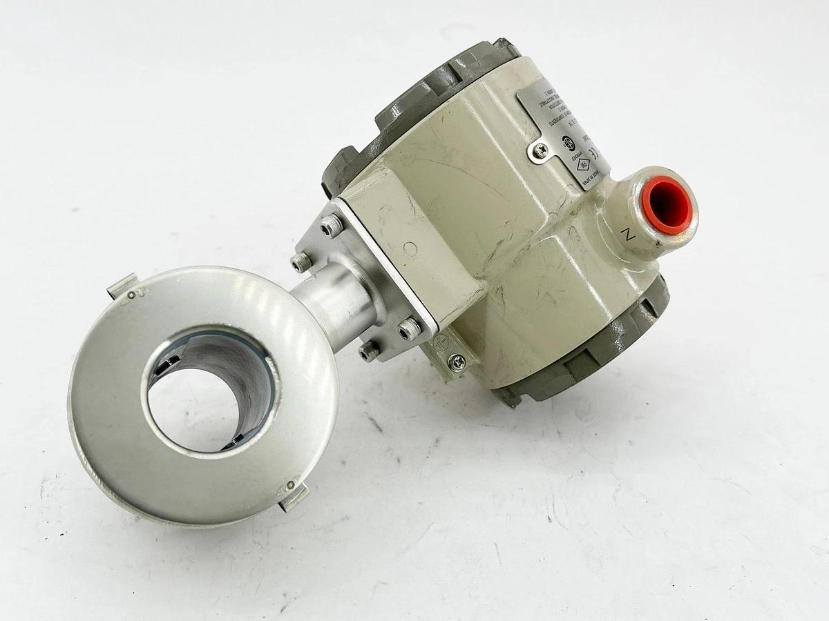 New Azbil Yanatake MTG18A-040P21LSDAAJT2-XX-X Electromagnetic Flow Meter 1600PS