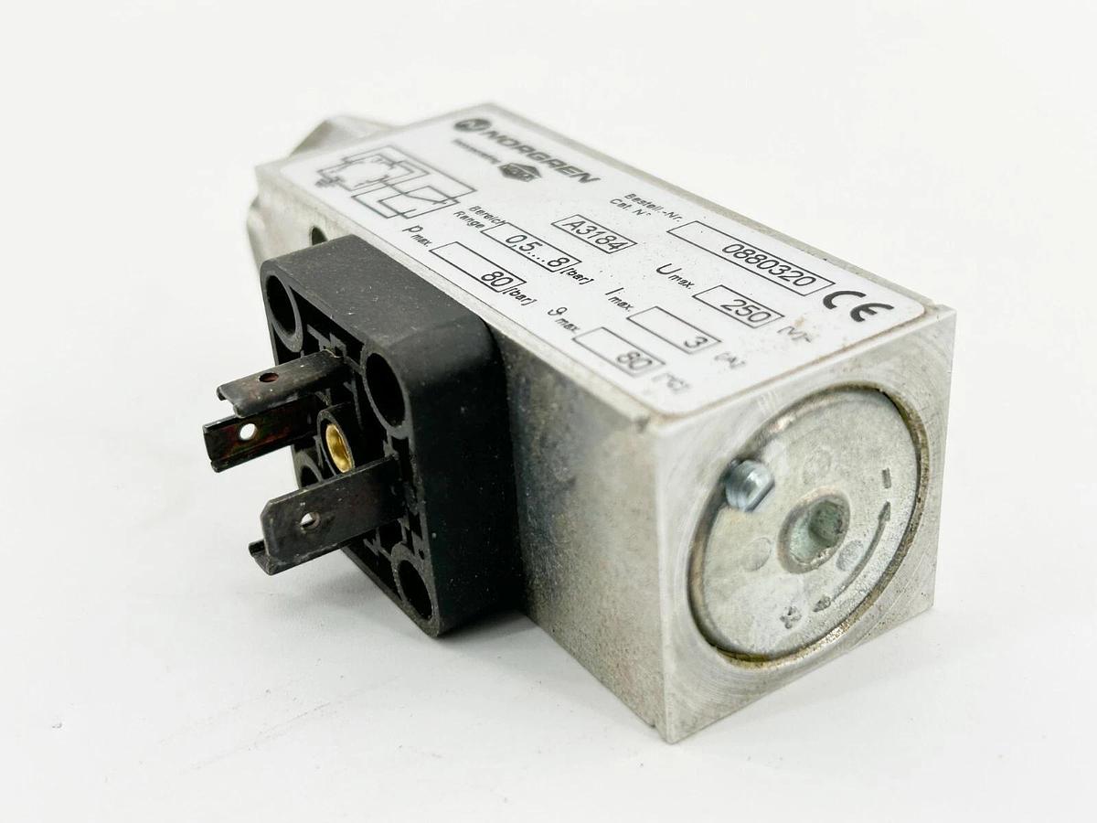 New Norgren 0880320 Pneumatic Pressure Switch 18D Series 1/4" NPT 7-120 PSI