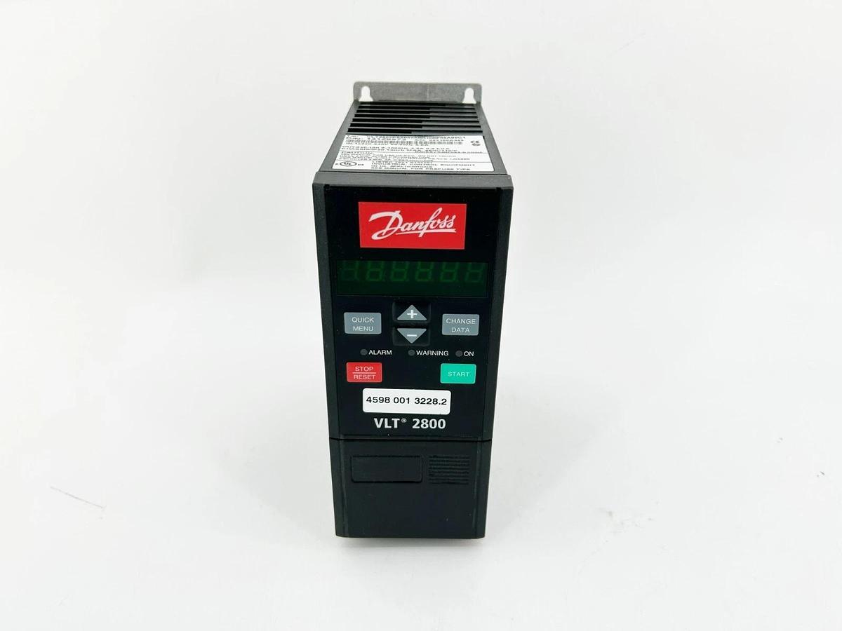 New Danfoss 131Z8972 Drive VLT2800 Series 0.37KW 0.5 HP 1x220-240V 50/60Hz