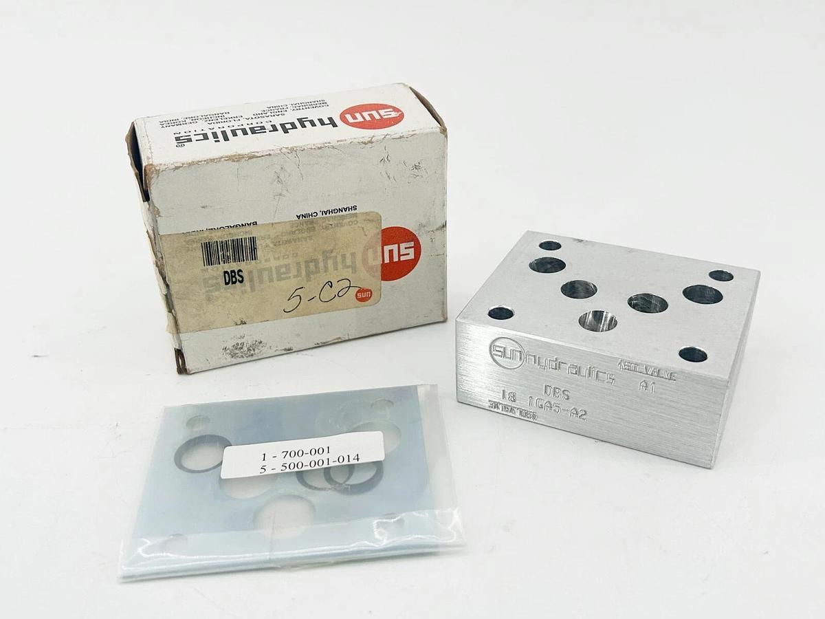 New Sun Hydraulics DBS Sandwich Manifold