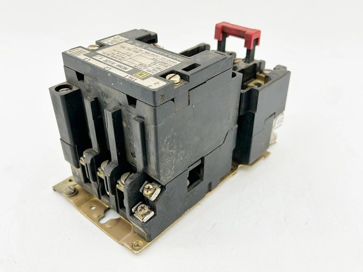 Used Square D 8736SC08V02S Reversing Starter 120V 10HP NEMA Size 1