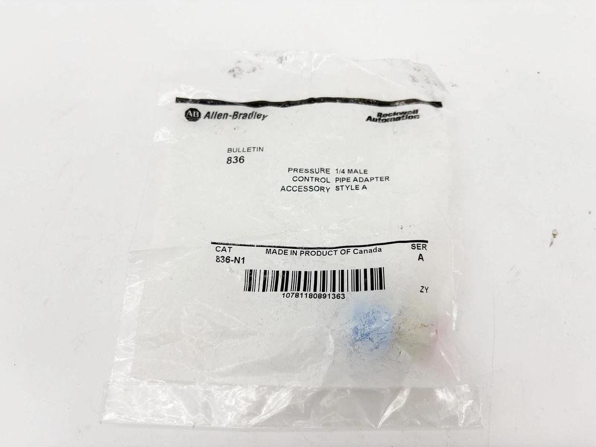 New Allen Bradley 836-N1 Pipe Adapter 1/4" Male Style A Pressure Control Acc.