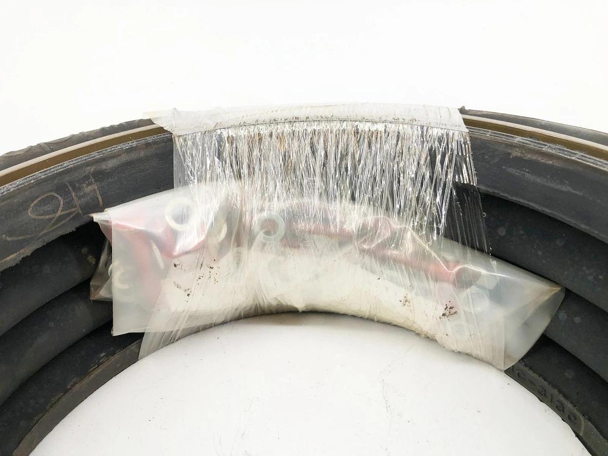 New Firestone W01-358-7801 Airspring Triple Conv. 313C Bead 1 3/4-BNW - No Box