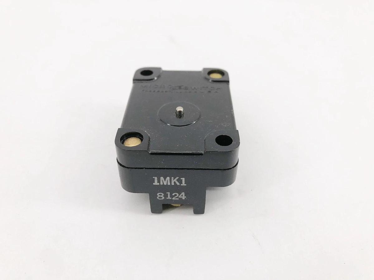 New Honeywell Microswitch 1MK1-1PA17 Contact Block W/ Oiltight Hardware