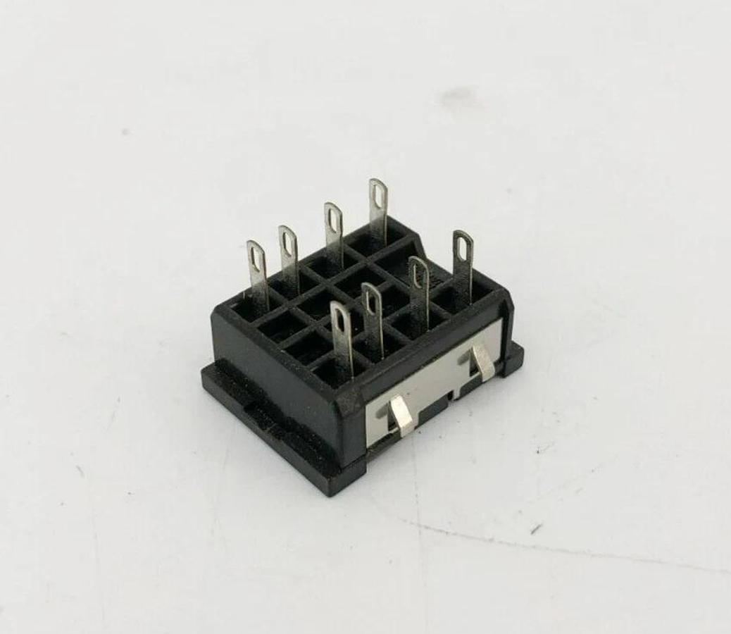 Lot of 6 New Omron PY08-0244 Relay Sockets 7A 250VAC