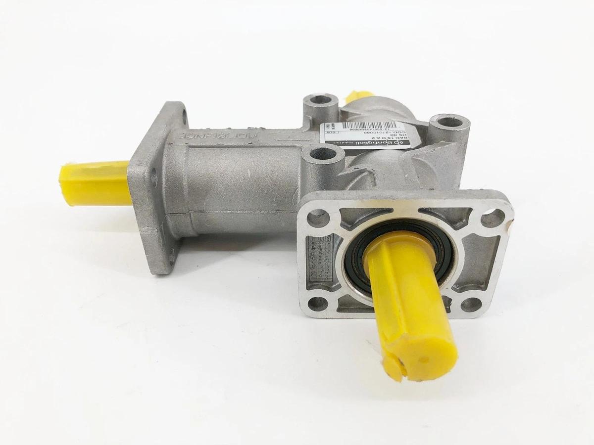 New Bonfiglioli RAN15DA2HSB3 Right Angle Gear Unit 127010060 - No Box