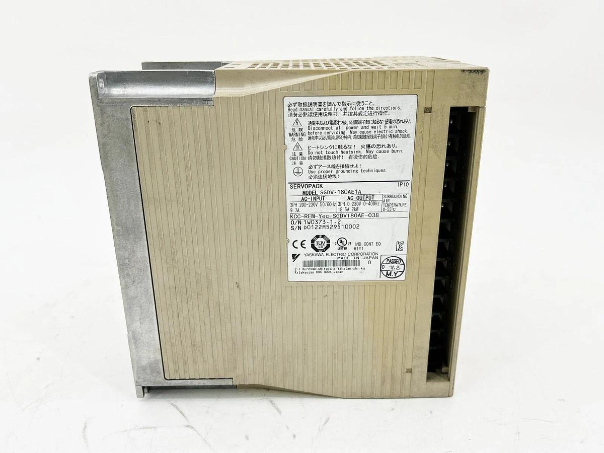 Used Yaskawa SGDV-180AE1A000000300 Sigma Logic Servo Amplifier 2kW 200V