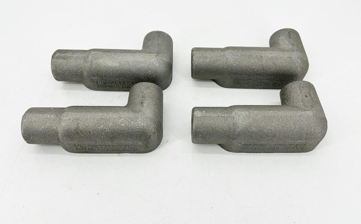 New Lot of 4 Crouse Hinds LL17 Conduit Outlet Body 1/2"